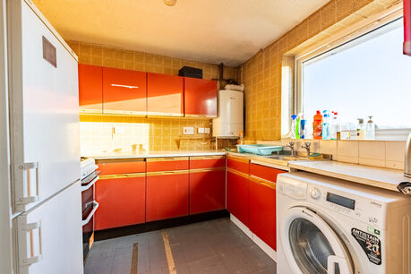 2 bedroom  flat for sale