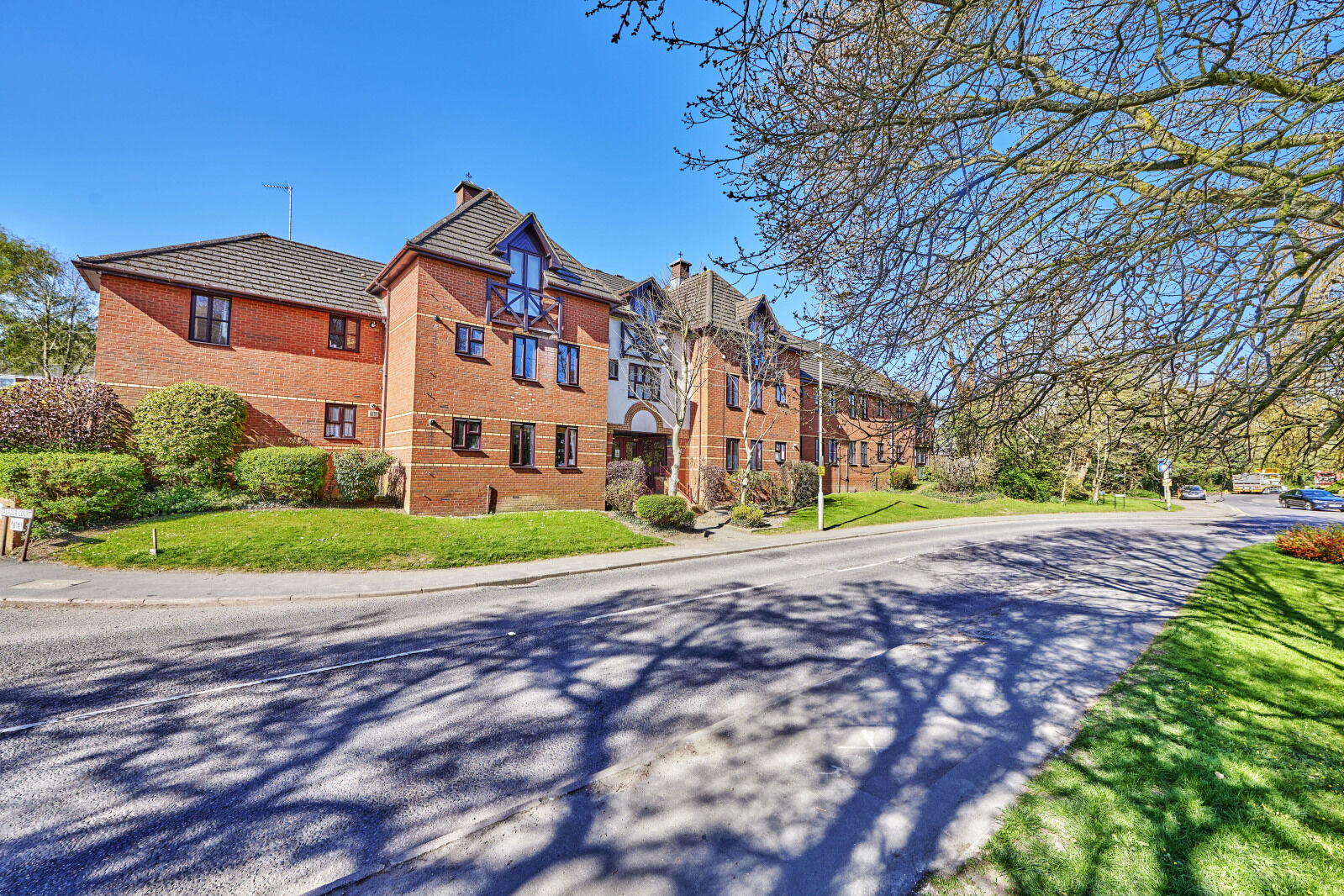 1 bedroom  flat to rent, Available unfurnished from 08/02/2025 Balfour Court, Harpenden, AL5, main image