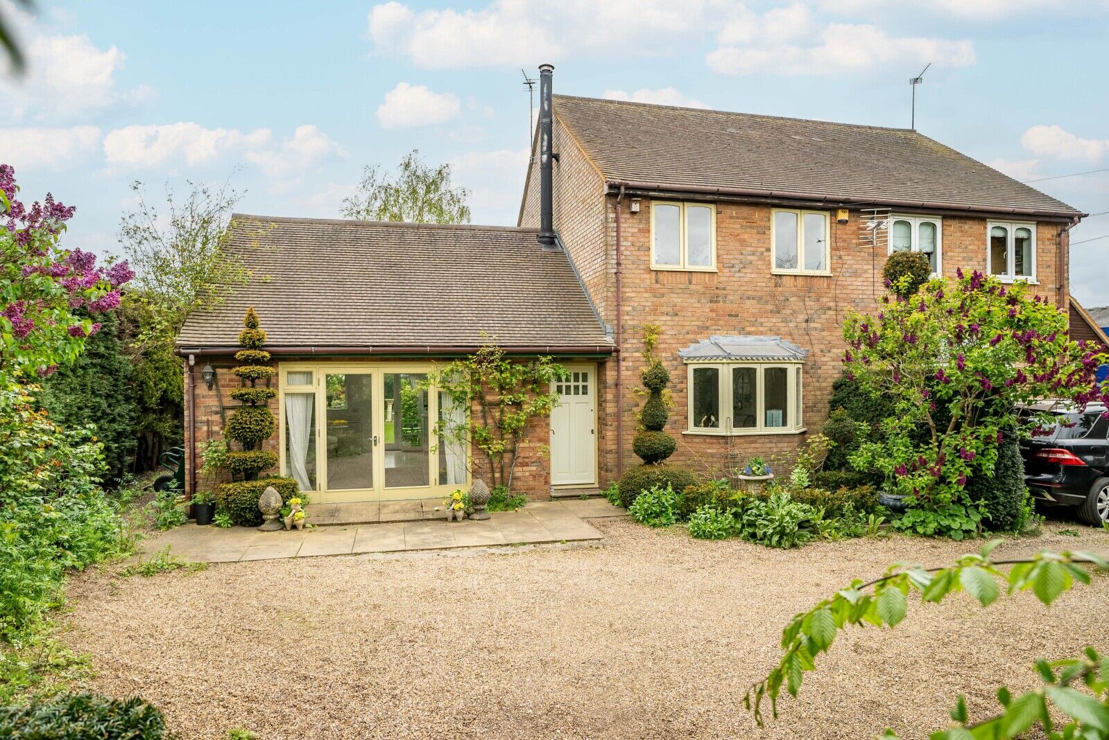 3 bedroom semi detached house for sale Noke Farm Cottages, St. Albans, AL2, main image