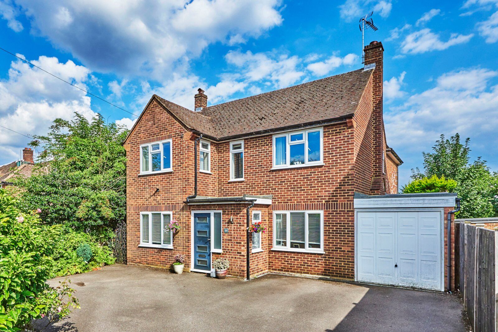 4 bedroom detached house for sale Abbey Avenue, St. Albans, AL3, main image