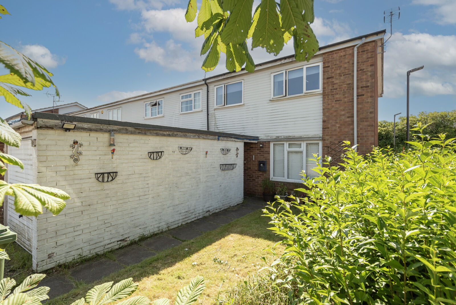 3 bedroom end terraced house for sale Kitchener Close, St. Albans, AL1, main image