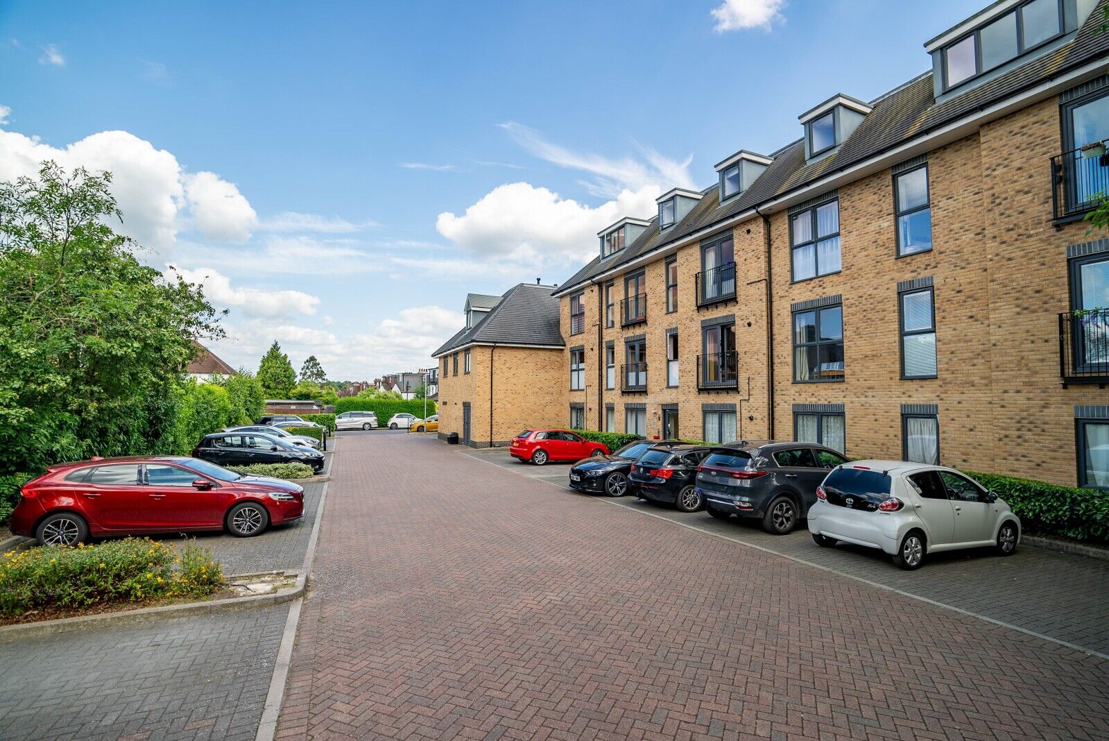 1 bedroom  flat for sale Roland Street, St. Albans, AL1, main image