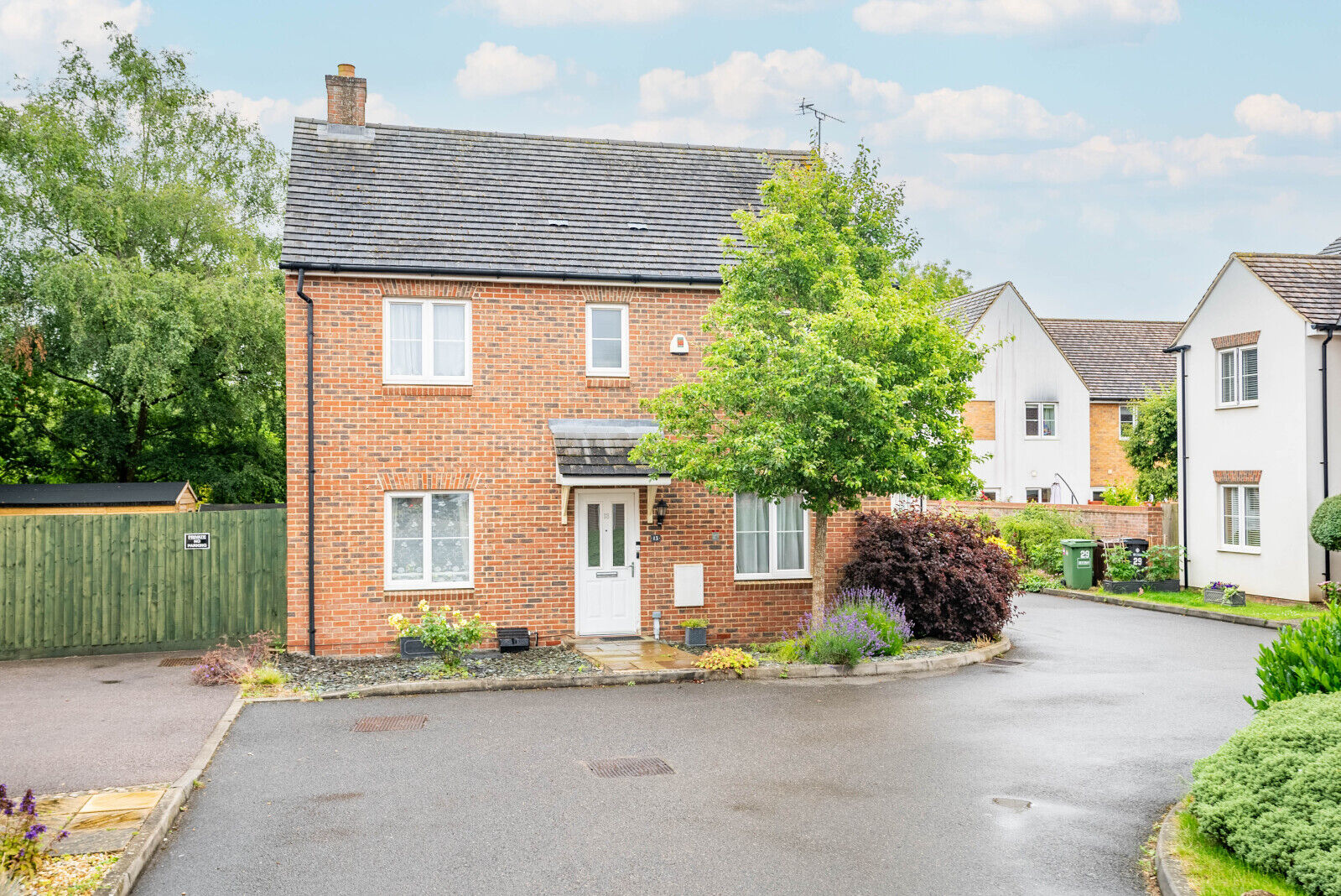 3 bedroom detached house for sale Old School Drive, St. Albans, AL4, main image