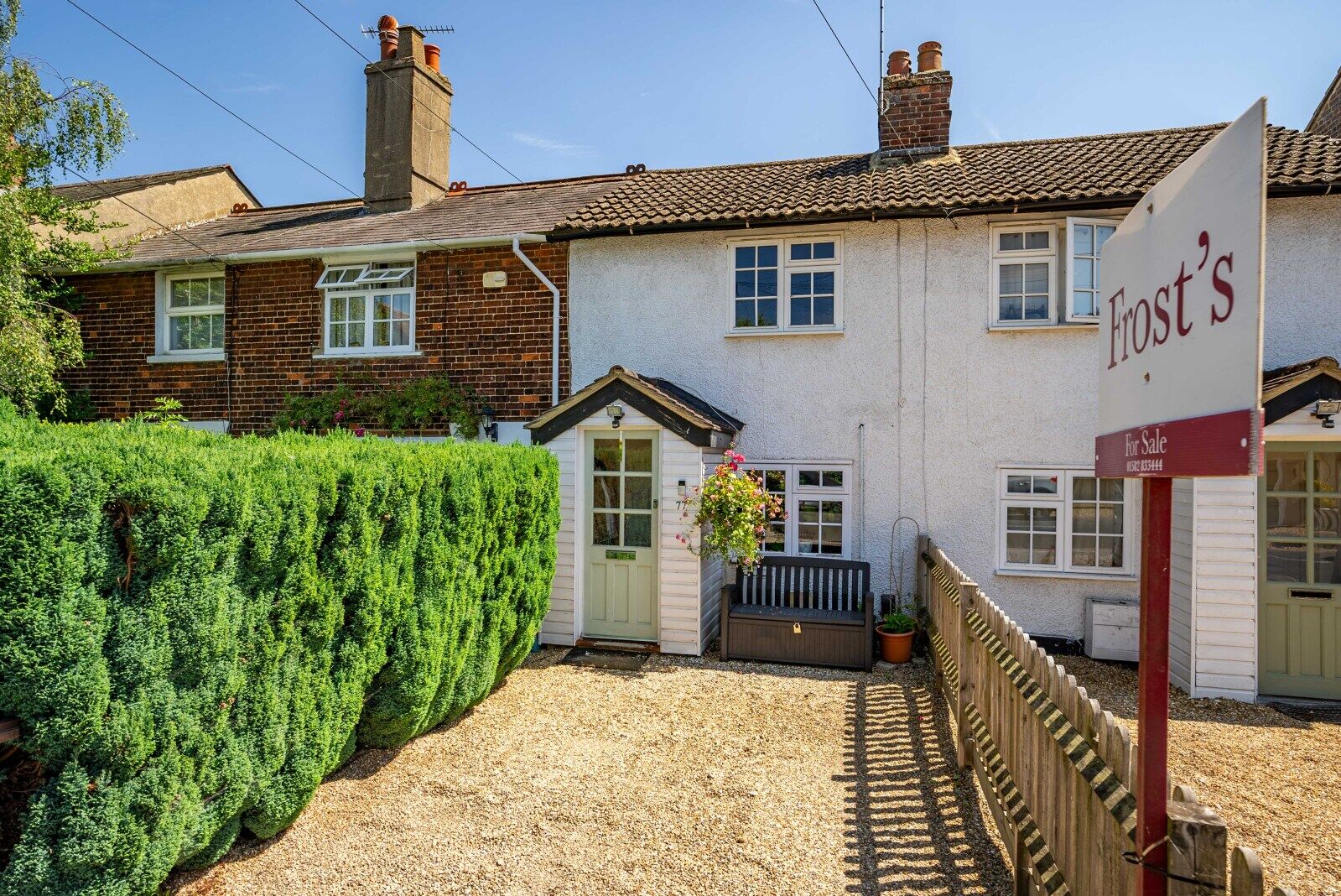 2 bedroom mid terraced house for sale The Hill, St. Albans, AL4, main image