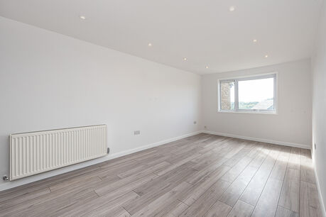 1 bedroom  flat for sale