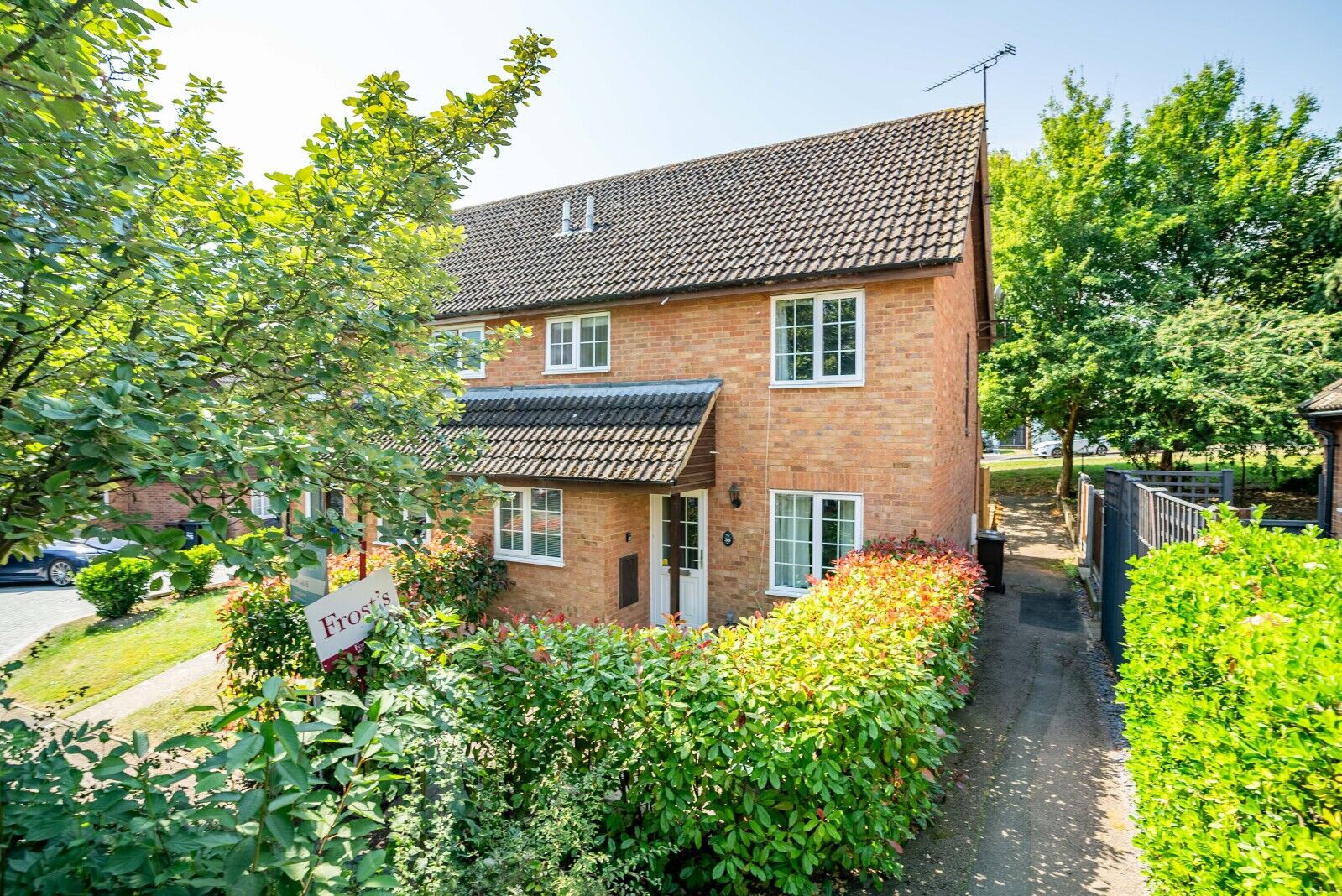 1 bedroom mid terraced house for sale Larkswood Rise, St. Albans, AL4, main image