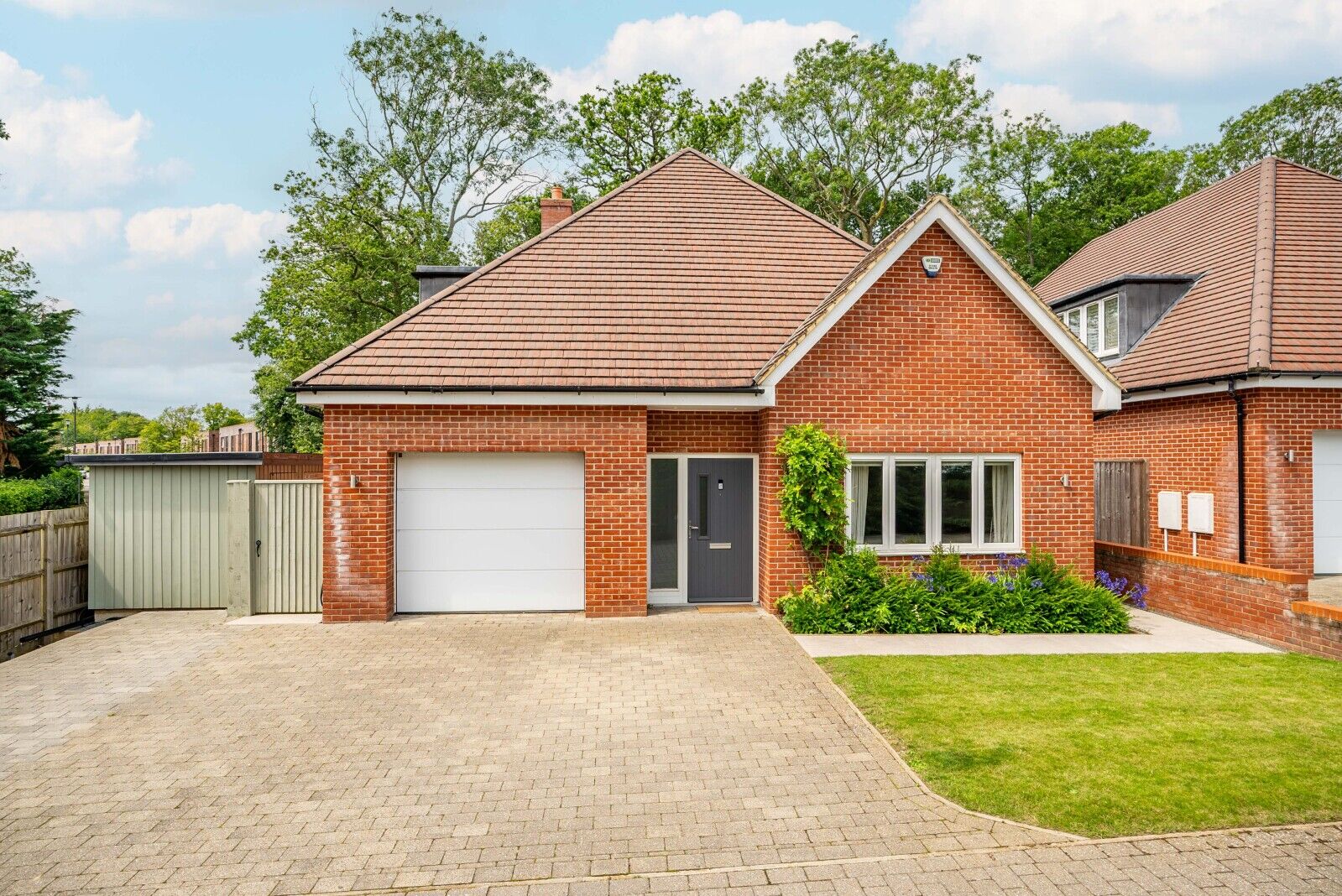 4 bedroom detached house for sale The Kestrels, Bricket Wood, AL2, main image