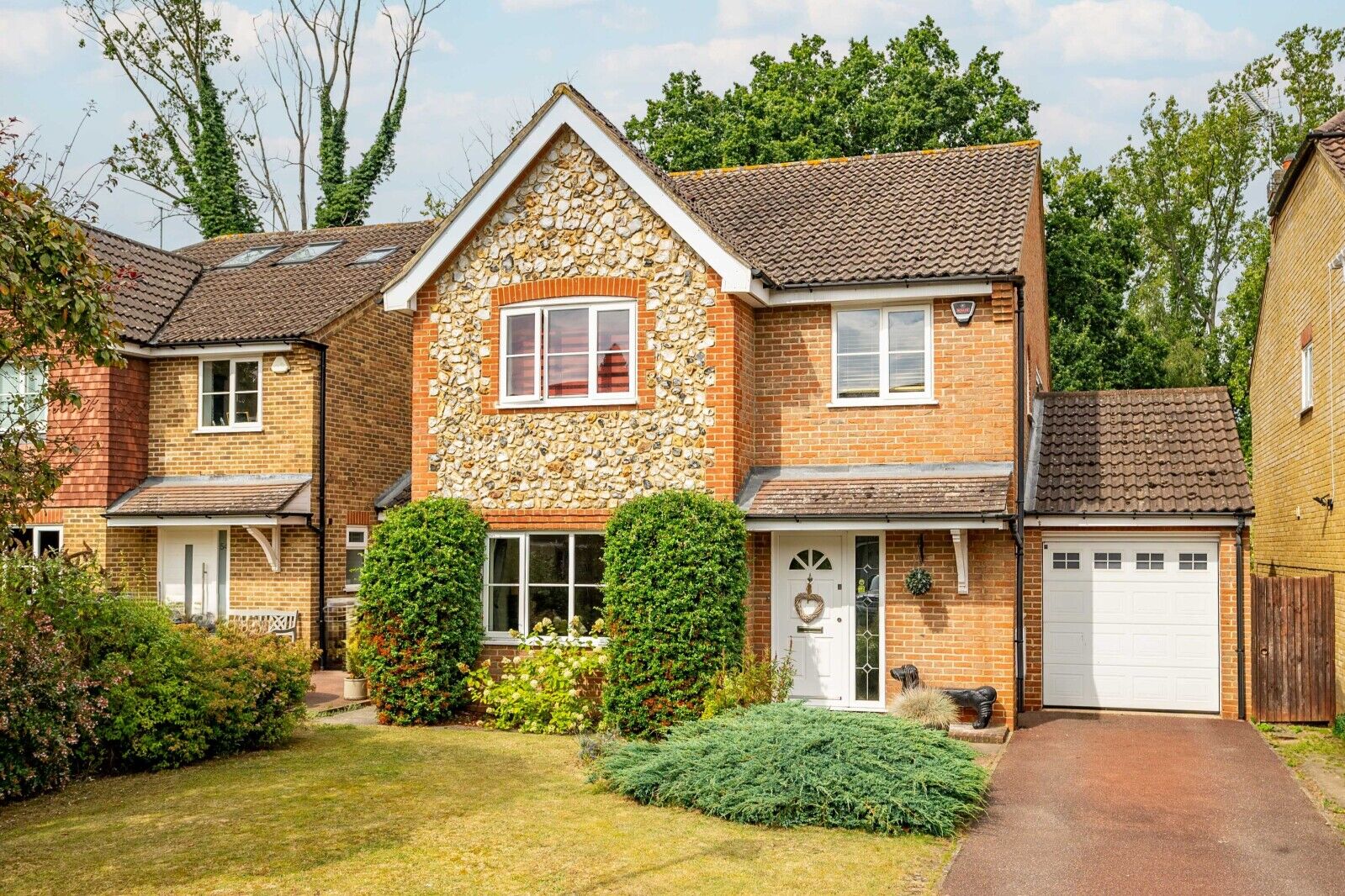 4 bedroom detached house for sale Forge End, St. Albans, AL2, main image