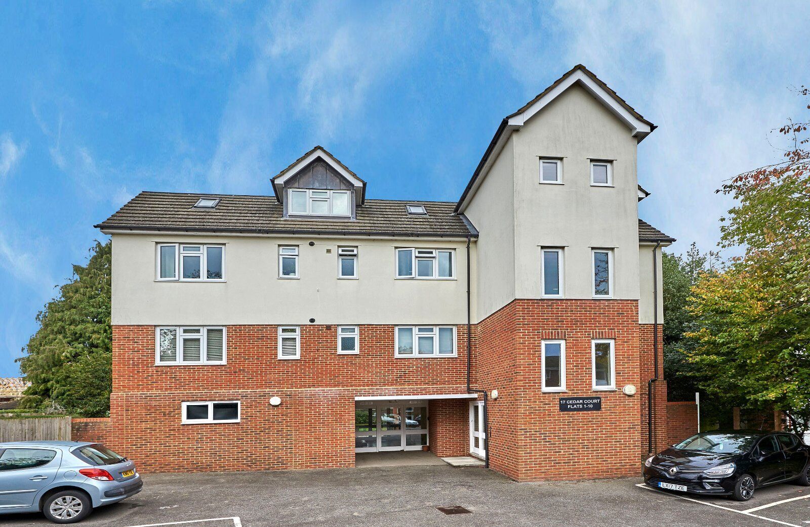 1 bedroom  flat to rent, Available unfurnished now Cedar Court, St. Albans, AL4, main image