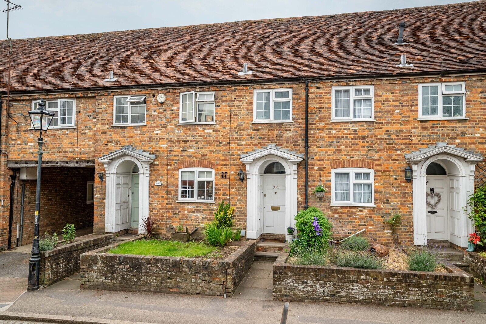 3 bedroom mid terraced house for sale High Street, St. Albans, AL3, main image