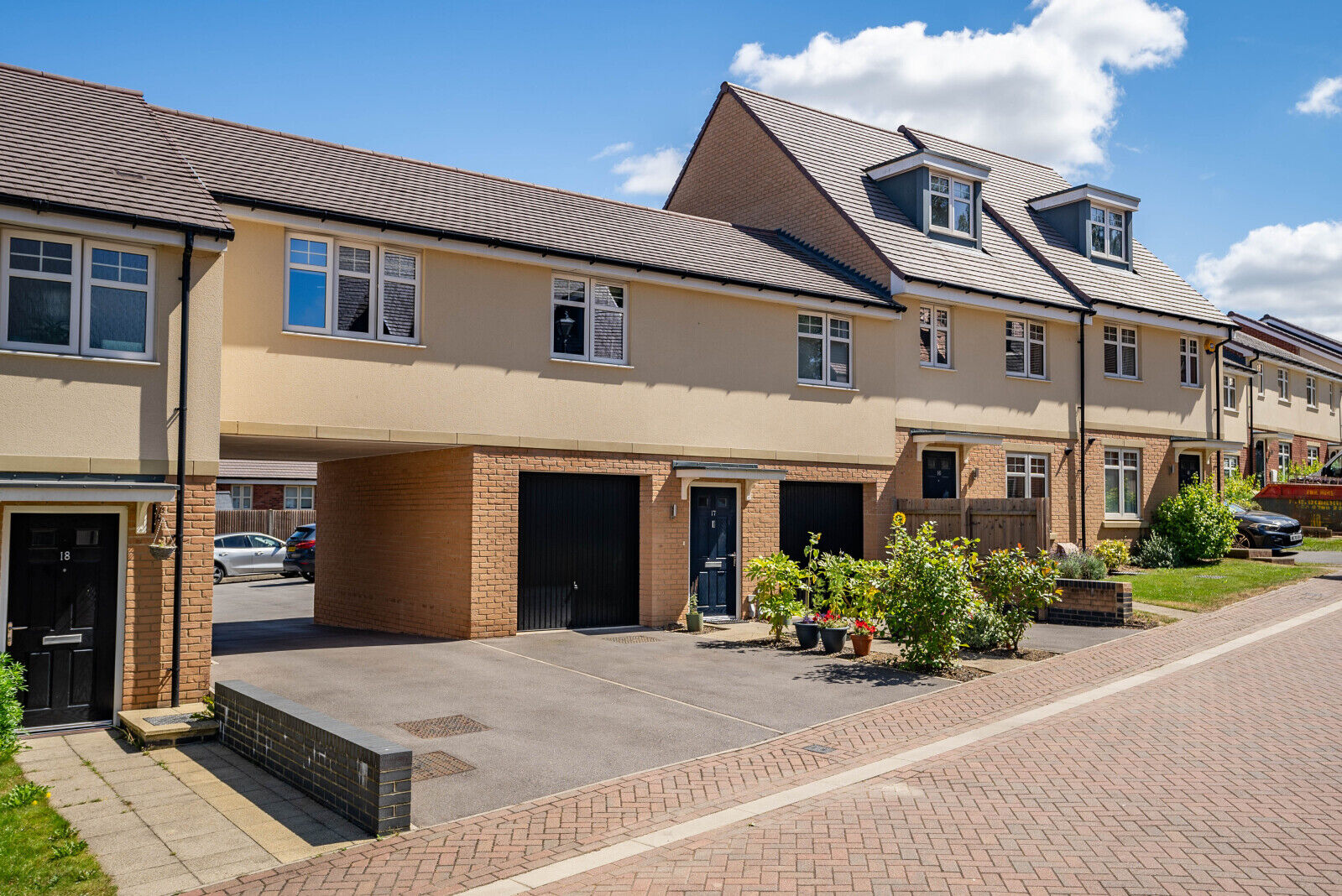 2 bedroom mid terraced house for sale Harrier End, St. Albans, AL4, main image