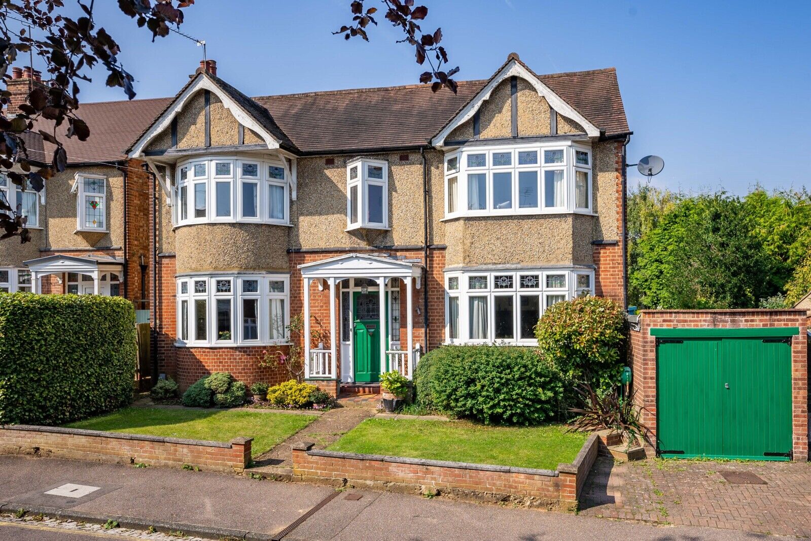 4 bedroom detached house for sale Vanda Crescent, St. Albans, AL1, main image