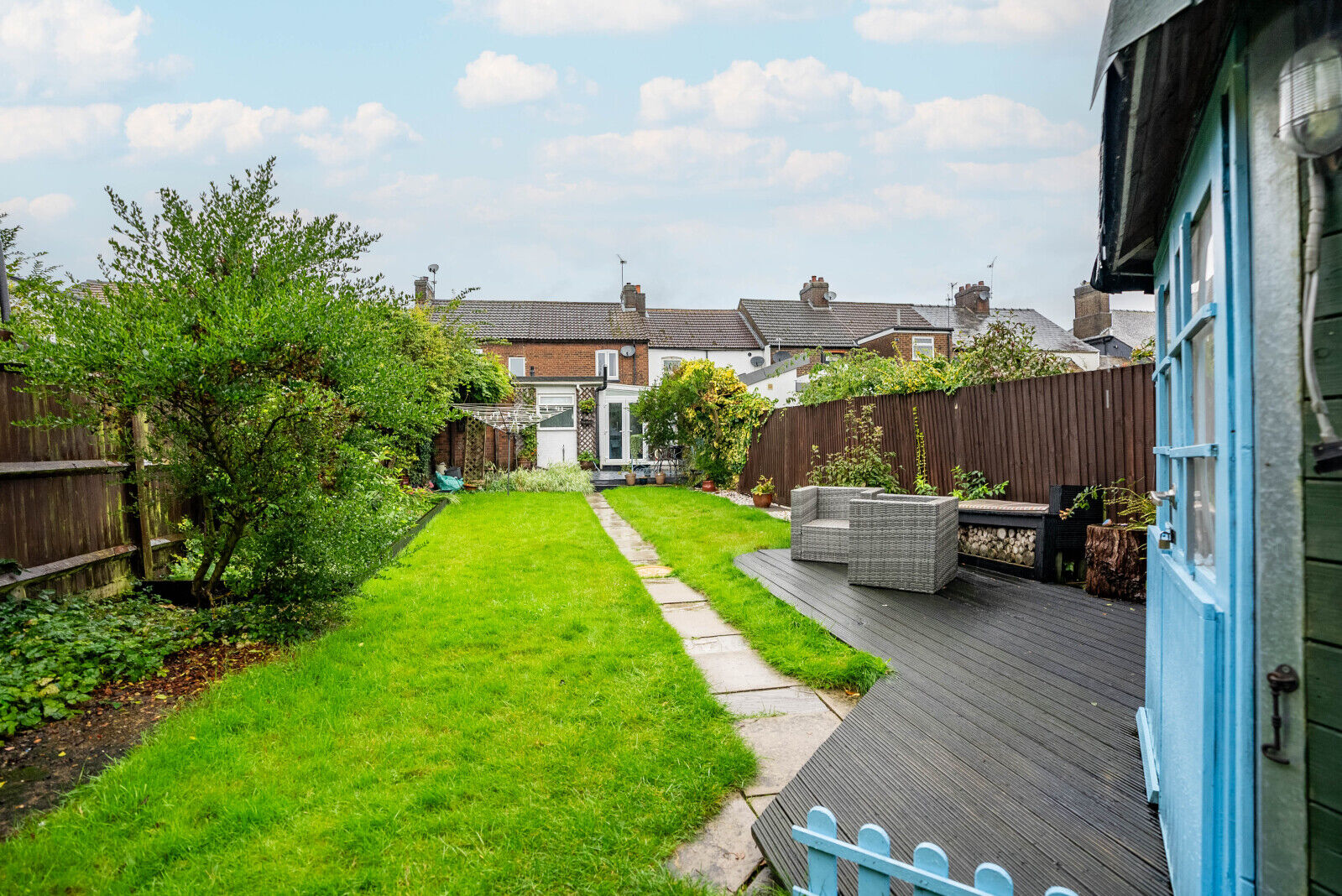 2 bedroom mid terraced house for sale Church Road, Luton, LU1, main image