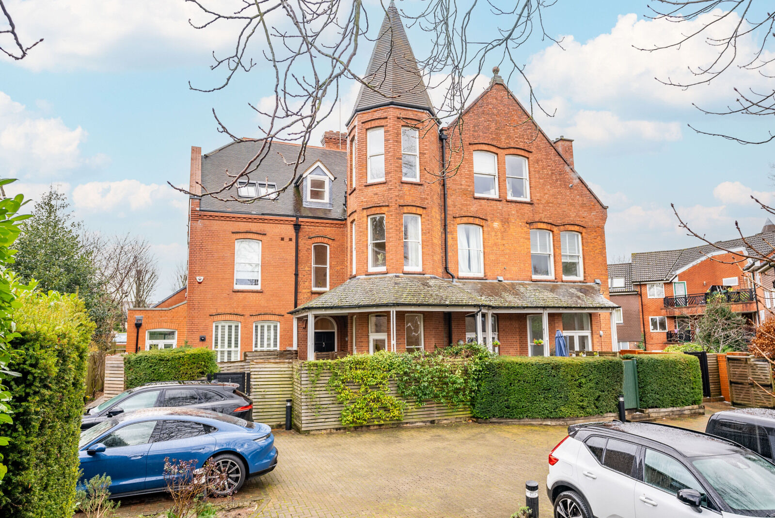 3 bedroom mid terraced house for sale Avenue Road, St. Albans, AL1, main image