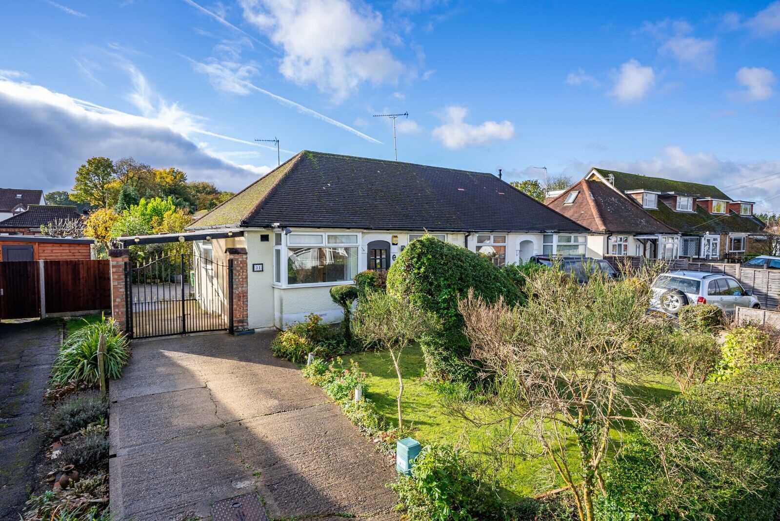 2 bedroom semi detached bungalow for sale Mayflower Road, St. Albans, AL2, main image