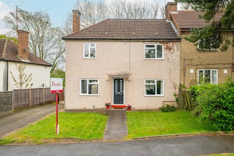 3 bedroom semi detached house to rent, Available unfurnished now