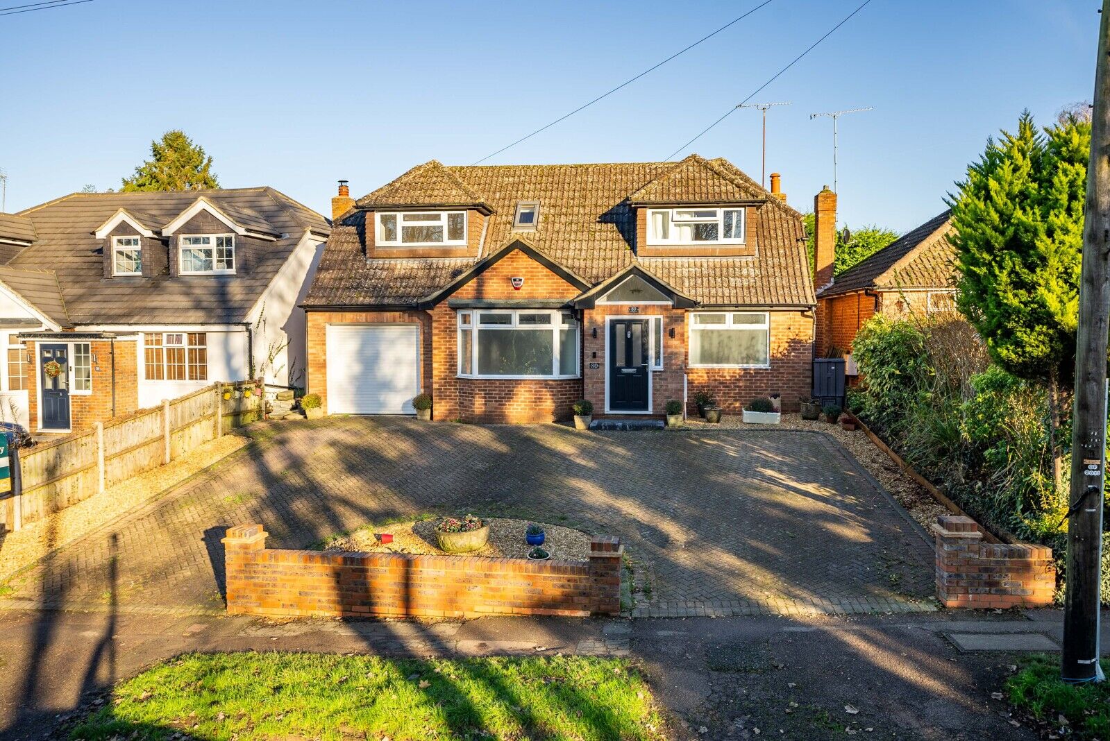 5 bedroom detached house for sale Manor Road, Luton, LU1, main image