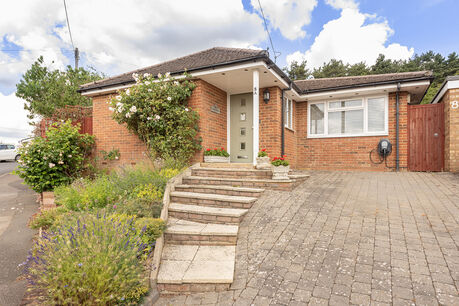 3 bedroom detached bungalow for sale