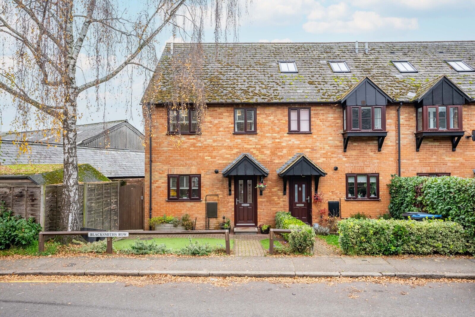 3 bedroom end terraced house for sale Blacksmiths Row, Markyate, AL3, main image