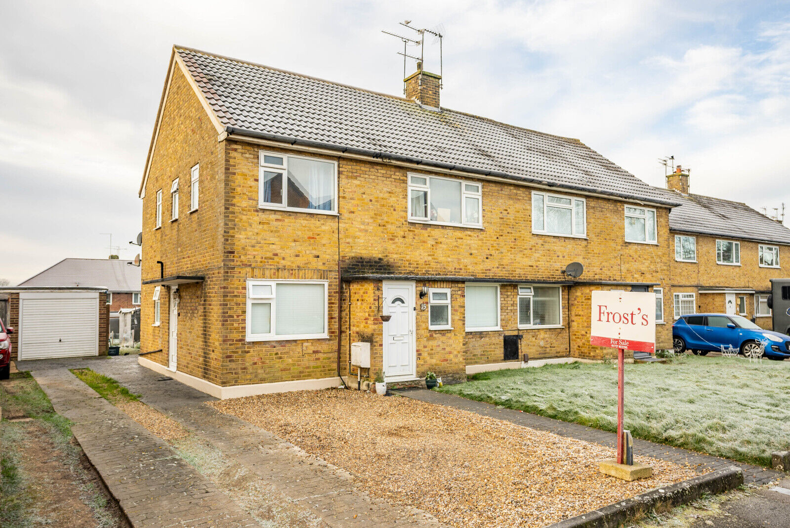 2 bedroom  flat for sale Meadow Close, St. Albans, AL2, main image