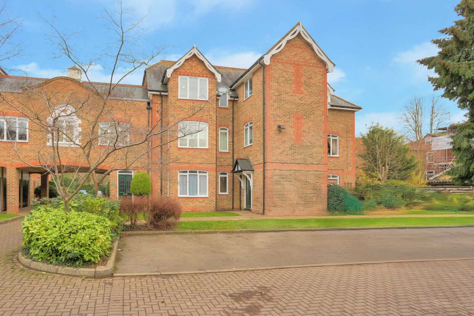 2 bedroom  flat for sale Latium Close, St Albans, AL1, main image