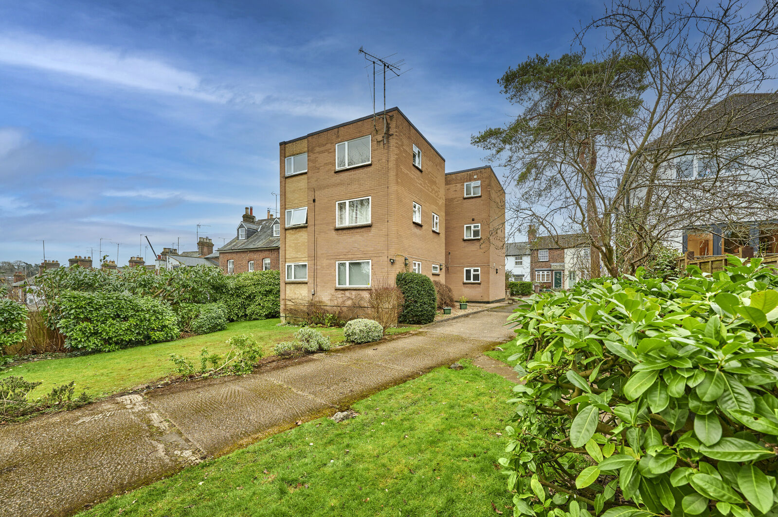 1 bedroom  flat for sale Cravells Road, Harpenden, AL5, main image