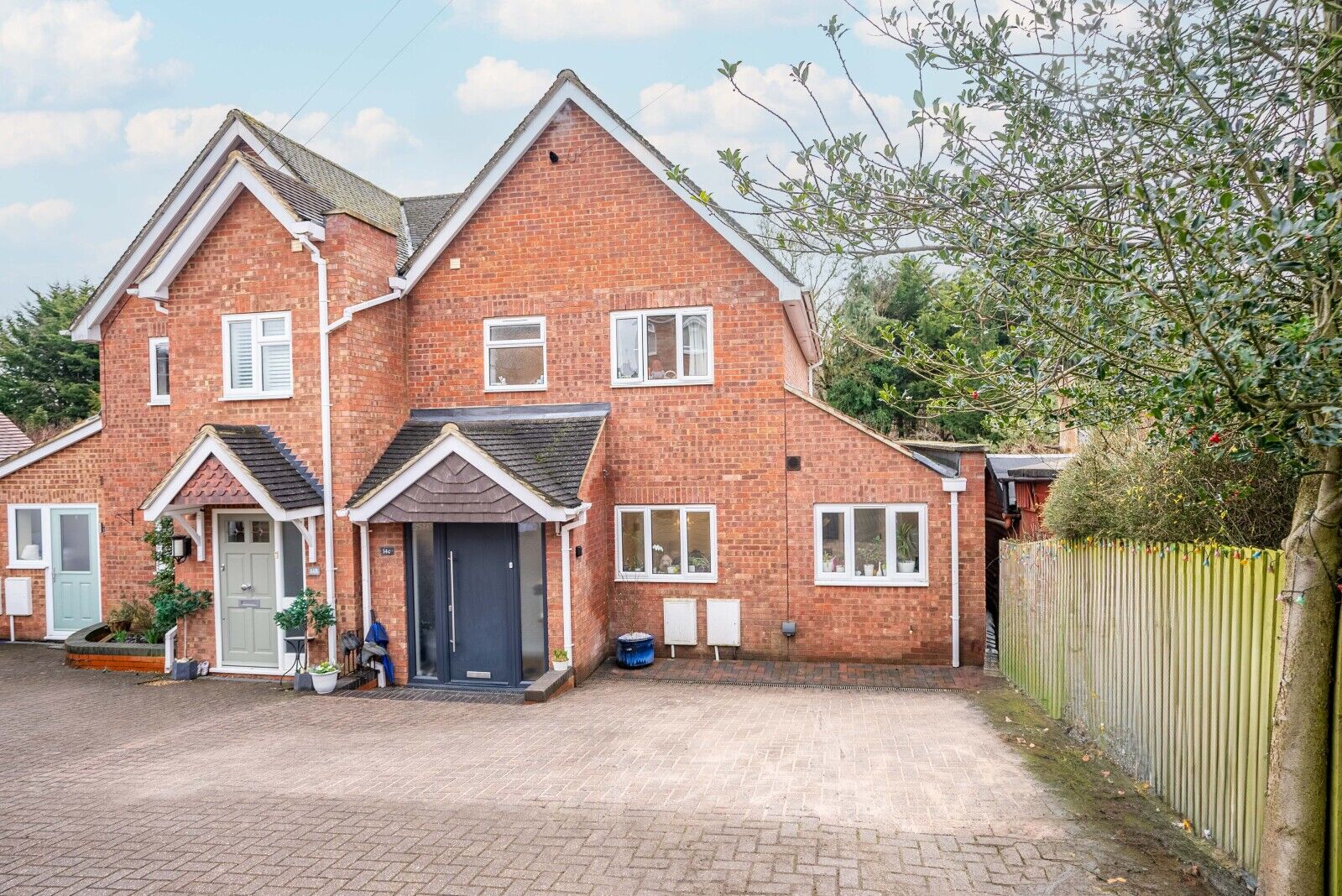 3 bedroom semi detached house for sale Holly Walk, Harpenden, AL5, main image