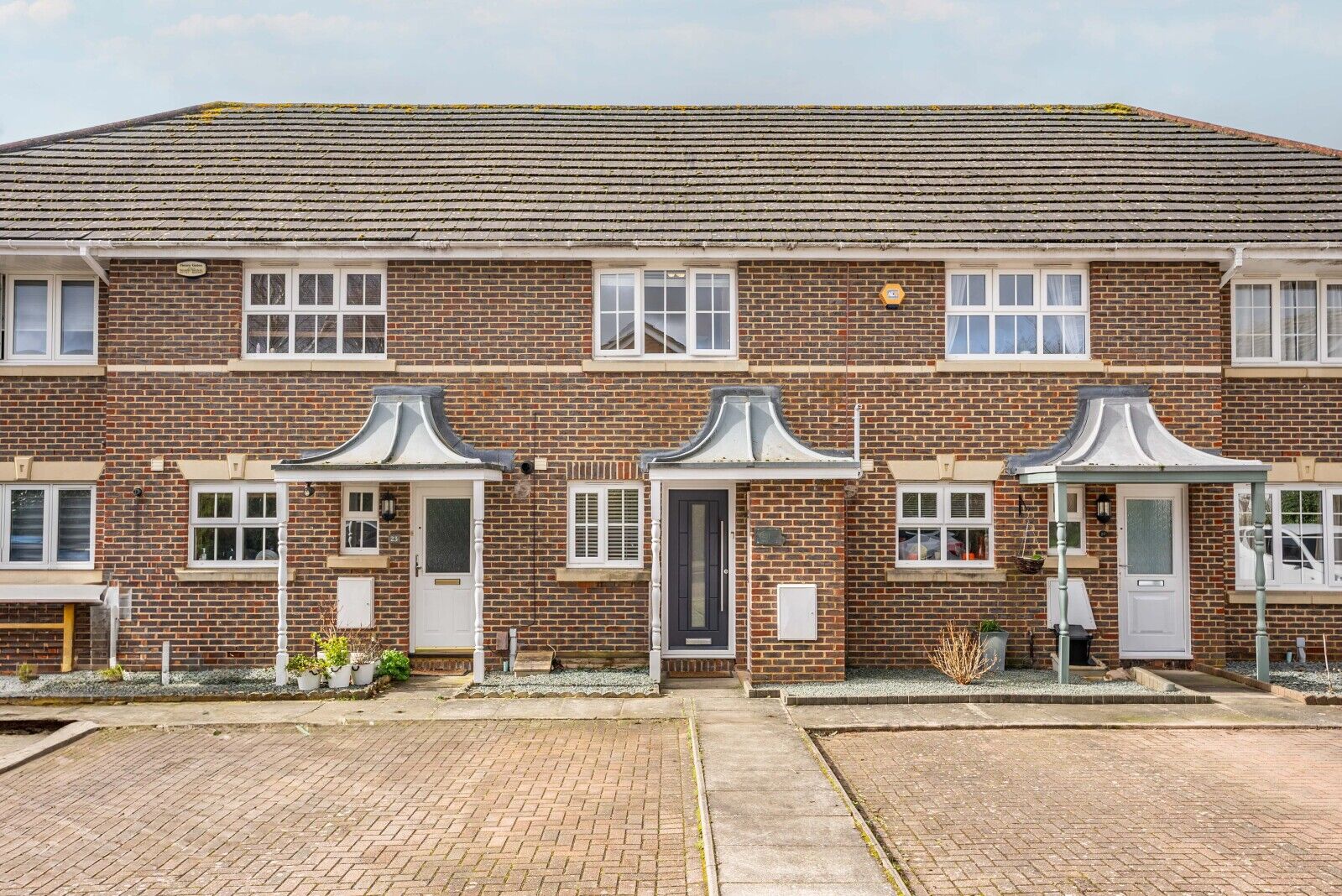 3 bedroom mid terraced house for sale Church Croft, St. Albans, AL4, main image