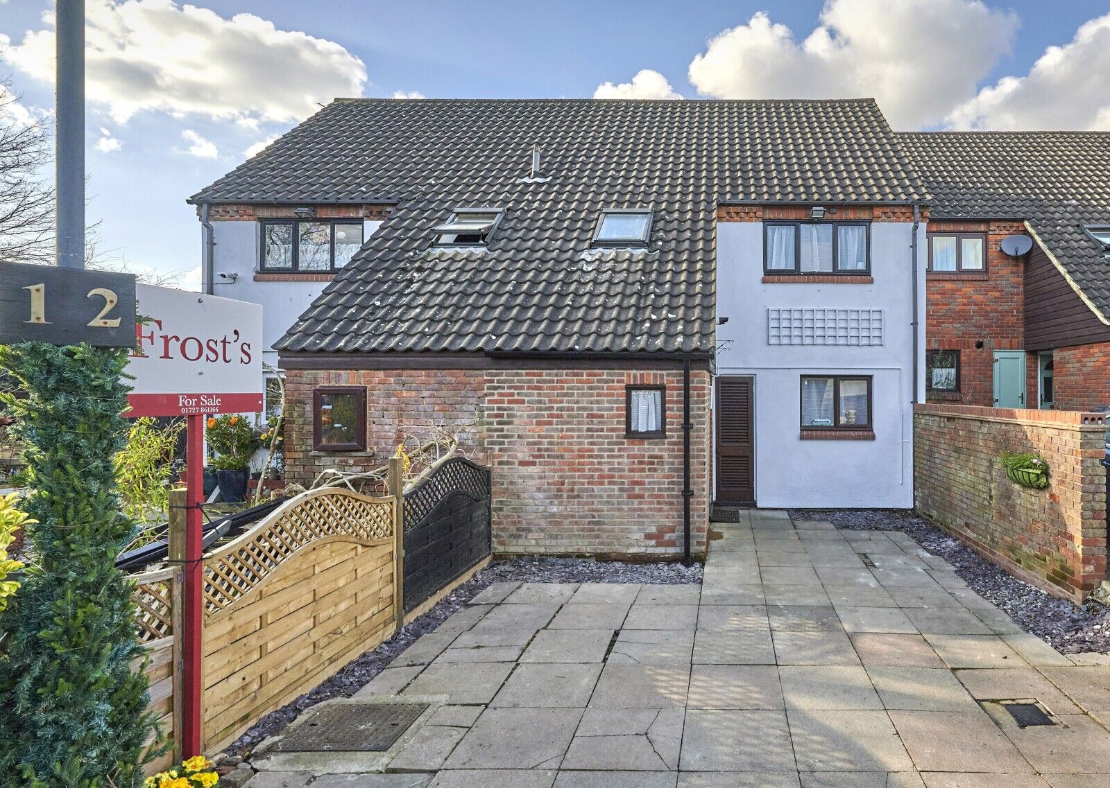 3 bedroom mid terraced house for sale Richard Stagg Close, St. Albans, AL1, main image