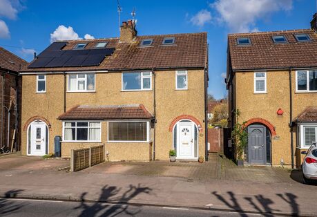 4 bedroom semi detached house for sale