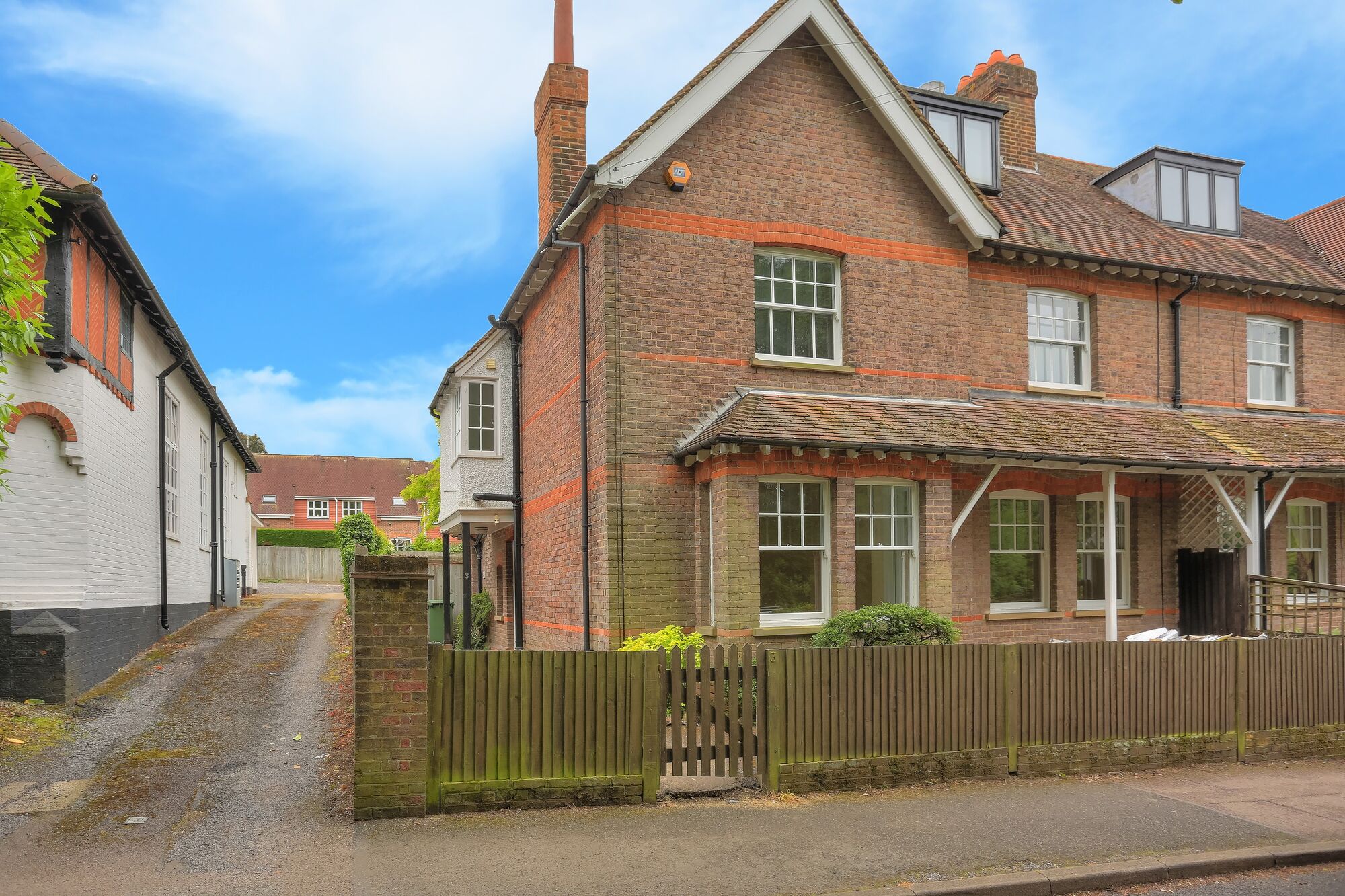 4 bedroom  house to rent, Available unfurnished from 03/09/2025 West Common, Harpenden, AL5, main image