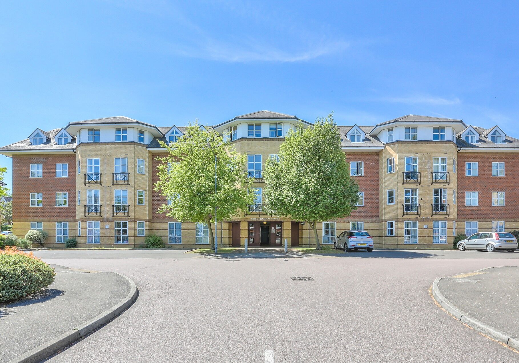 2 bedroom  flat to rent, Available unfurnished from 02/09/2025 Cheltenham Court, St Albans, AL1, main image