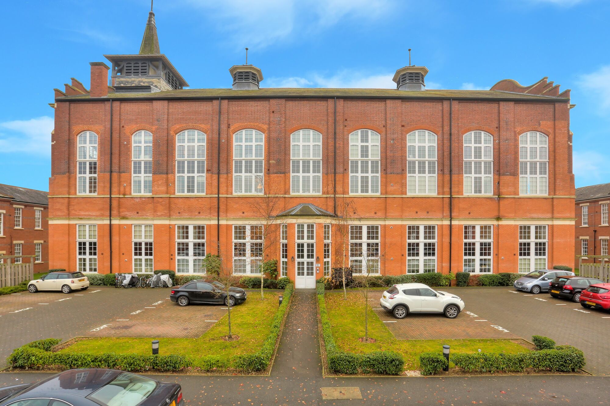 2 bedroom  flat to rent, Available unfurnished from 24/03/2025 West Hall, London Colney, AL2, main image