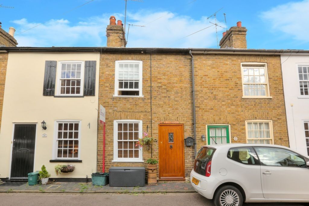 2 bedroom mid terraced property to rent, Available unfurnished from 09/12/2024 Blacksmiths Lane, St Albans, AL3, main image