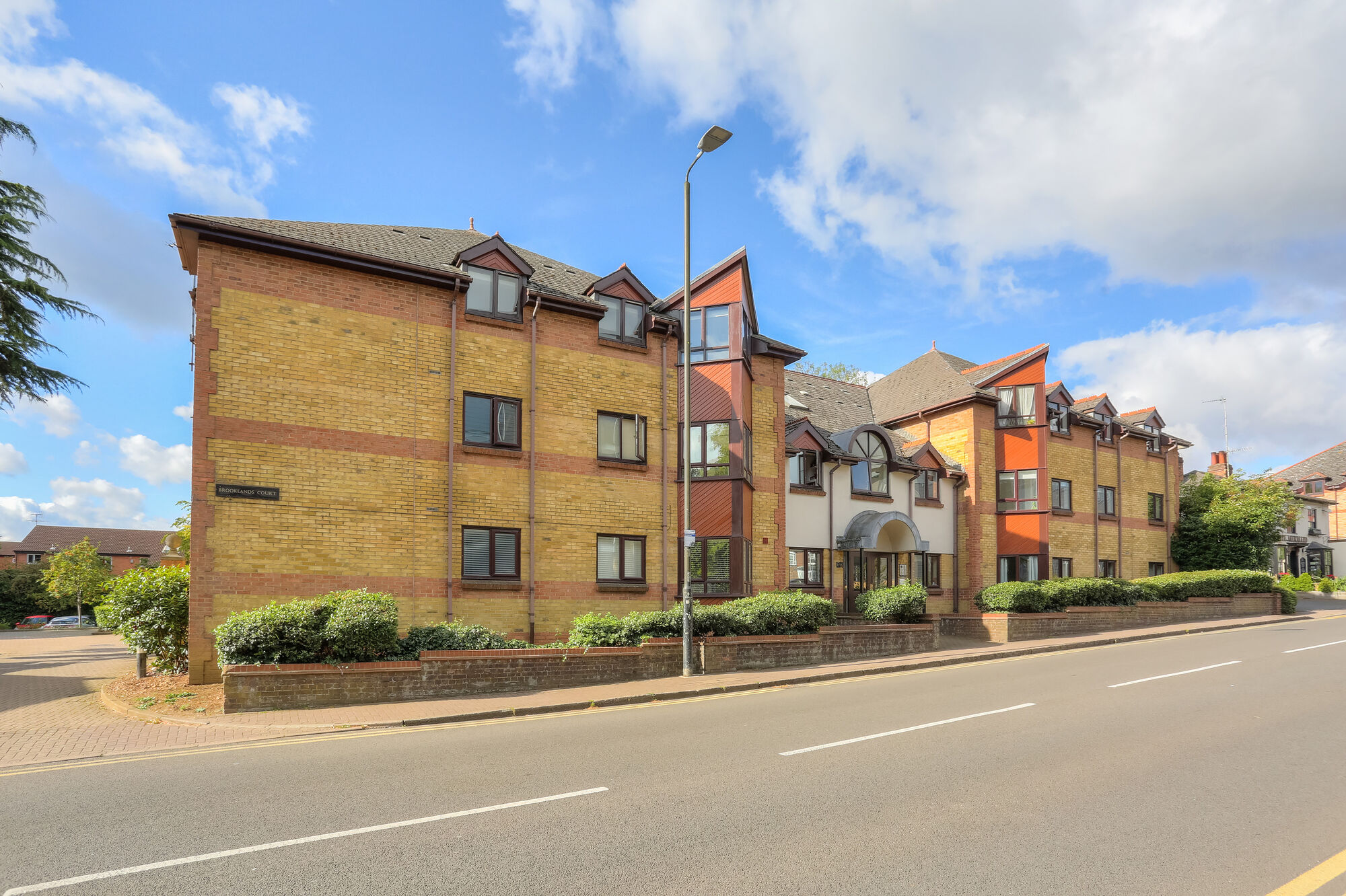 2 bedroom  flat to rent, Available unfurnished from 22/01/2025 Brooklands Court, St Albans, AL1, main image